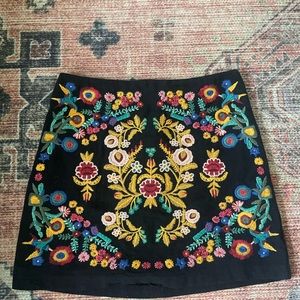 Umgee USA black embroidered floral skirt size small